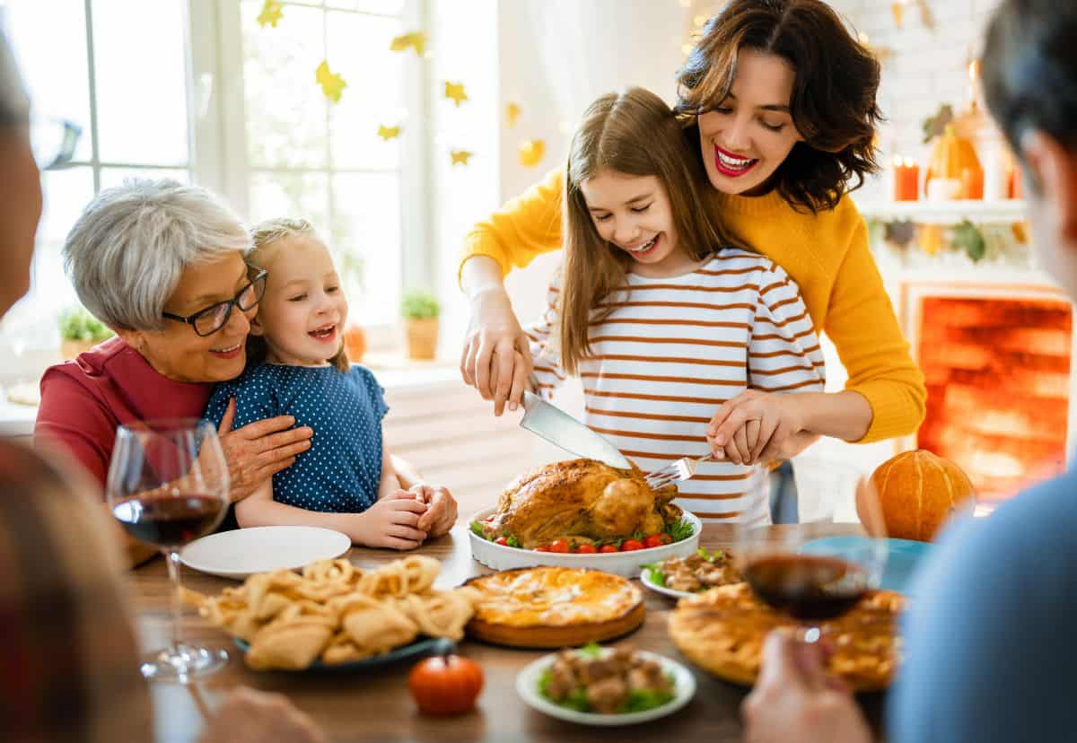 Thanksgiving marketing tips